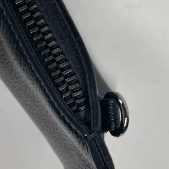 Christian Louboutin Crossbody Logo SKY 2WAY Bag Clutch Pouch Bag Shoulder Bag - Picture 12 of 14